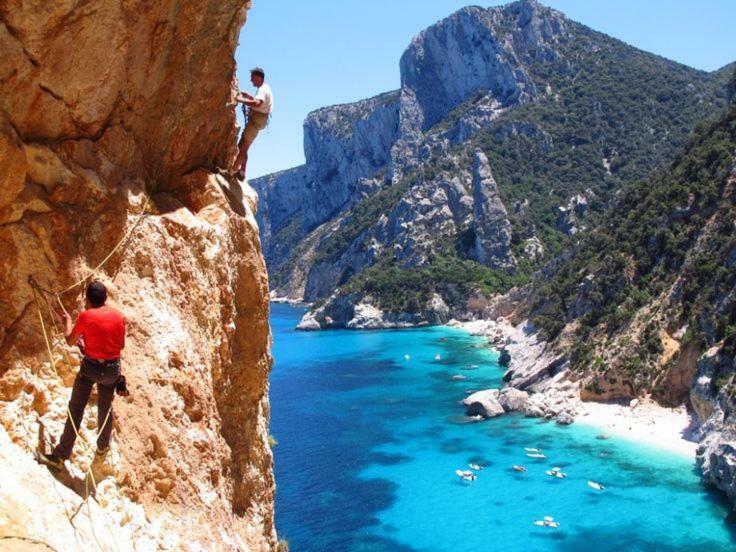 Holiday Home Golfo Di Orosei Cala Gonone Dış mekan fotoğraf